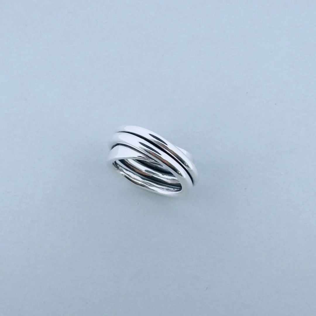 Bague Julie Adrien Moniquet