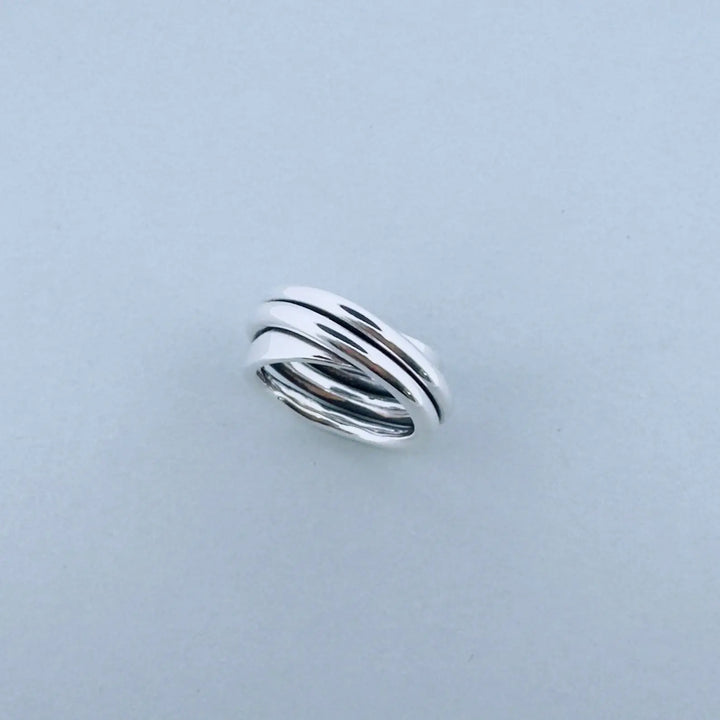 Bague Julie Adrien Moniquet