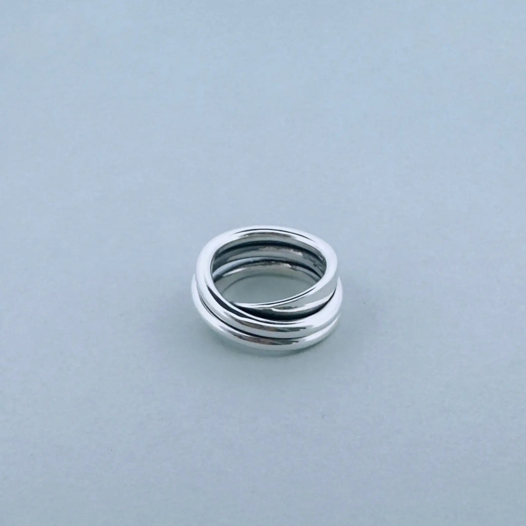 Bague Julie Adrien Moniquet