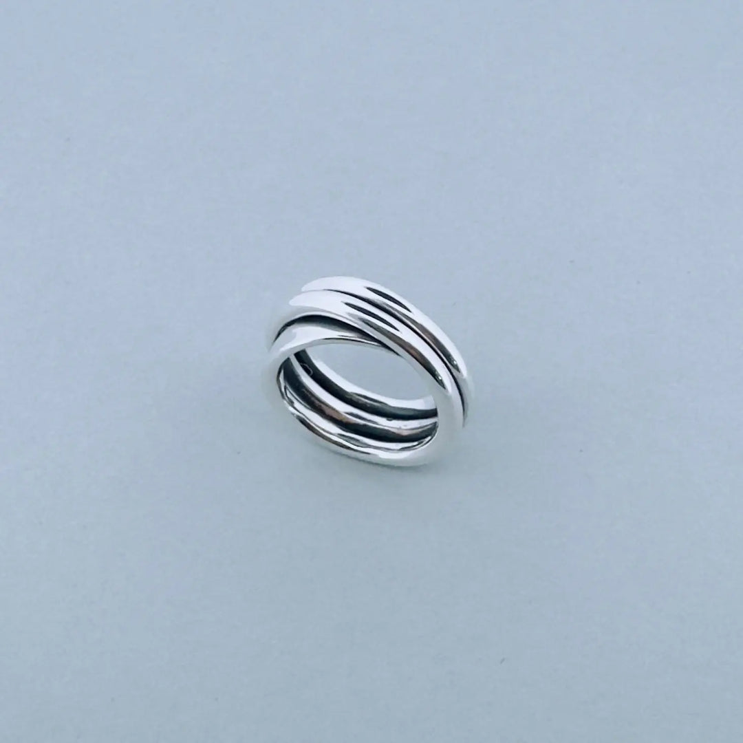 Bague Julie Adrien Moniquet