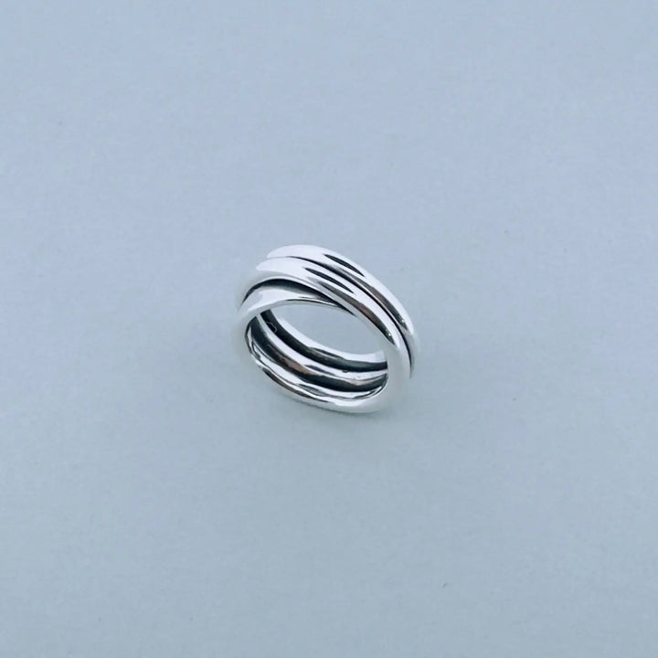 Bague Julie Adrien Moniquet