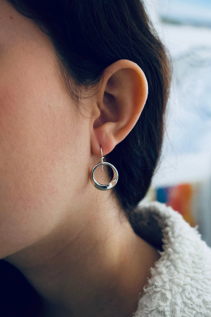 Boucles d’oreilles Moebius Adrien Moniquet