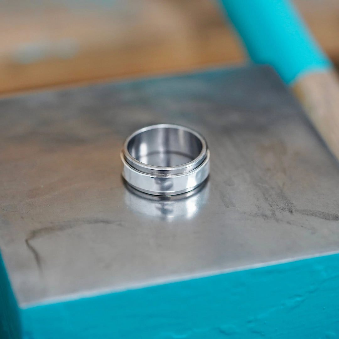 Bague Atlas Adrien Moniquet