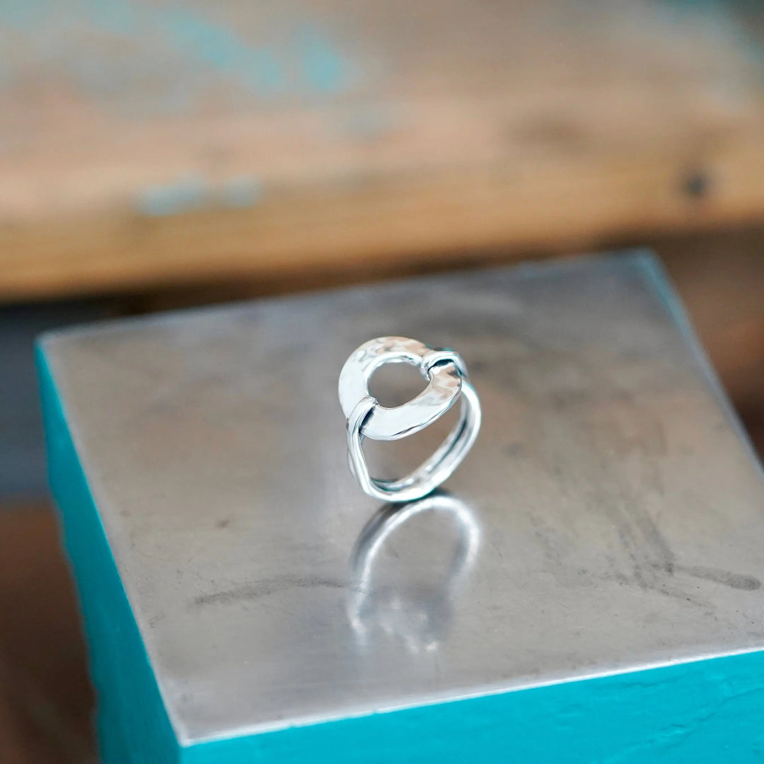 Bague Camille Adrien Moniquet