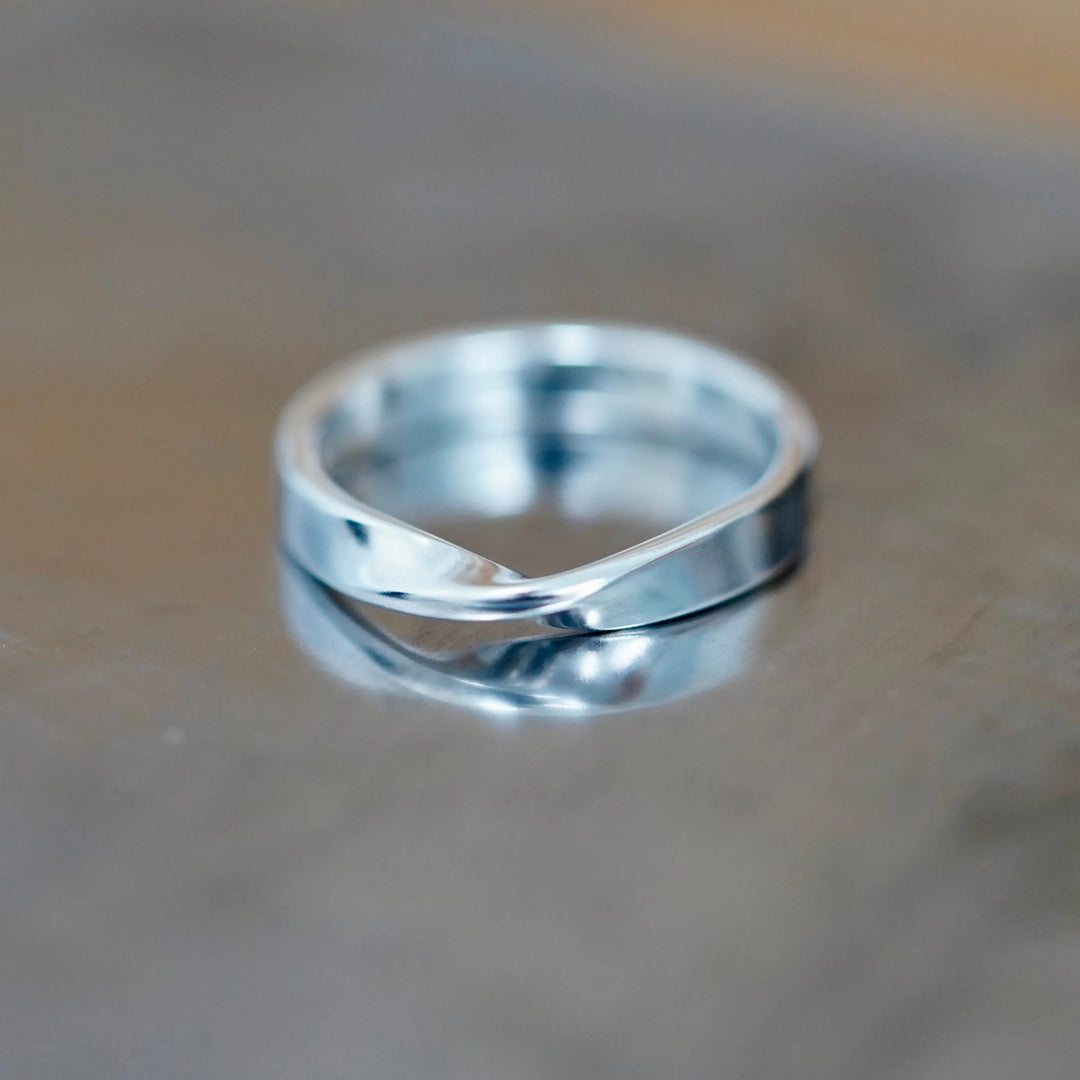 Bague Iseut Adrien Moniquet