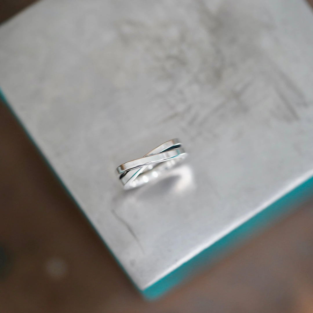 Bague Pierre Argent Adrien Moniquet