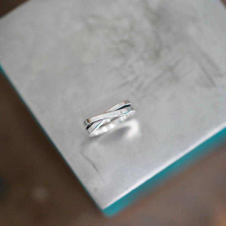 Bague Pierre Argent Adrien Moniquet