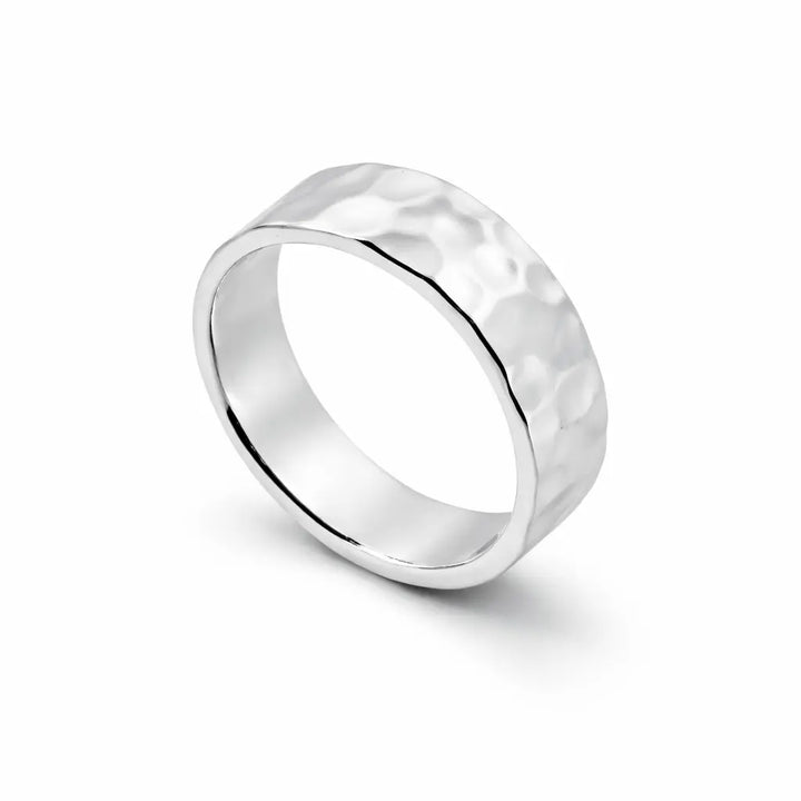 Bague Rodrigue en argent martelé Adrien Moniquet