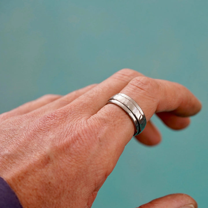 Bague Tournante Atlas Titane Adrien Moniquet