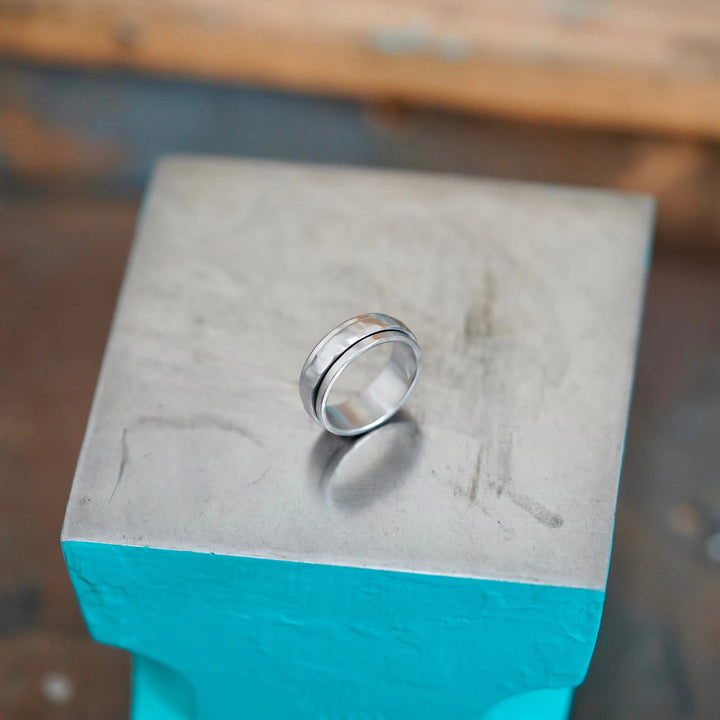 Bague Tournante Atlas Titane Adrien Moniquet