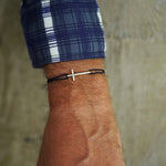 Bracelet croix en argent sur cordon-Paul (Copie) Adrien Moniquet