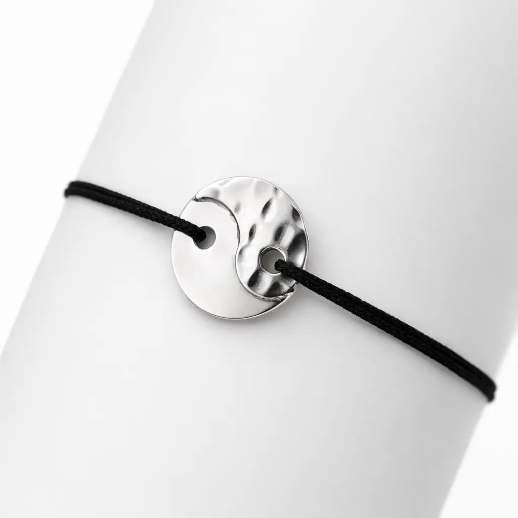 Cordon Yin et yang en argent Adrien Moniquet