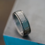 Bague Tournante Atlas en Titane