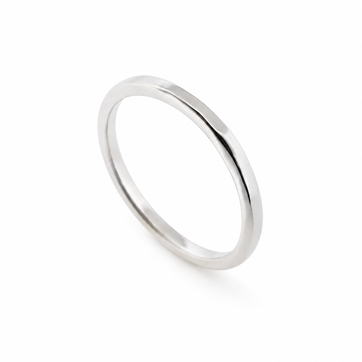 Bague Thym en argent massif, fil carré façonné à la main