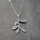 Pendentif branche d’olivier en argent