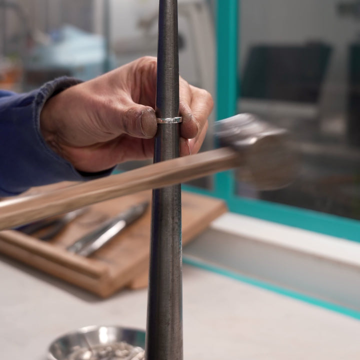 Bague Chimène en argent martelé