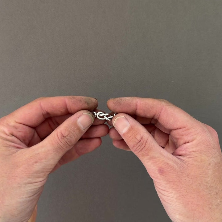Nœud de Huit — Bracelet cordon en argent massif